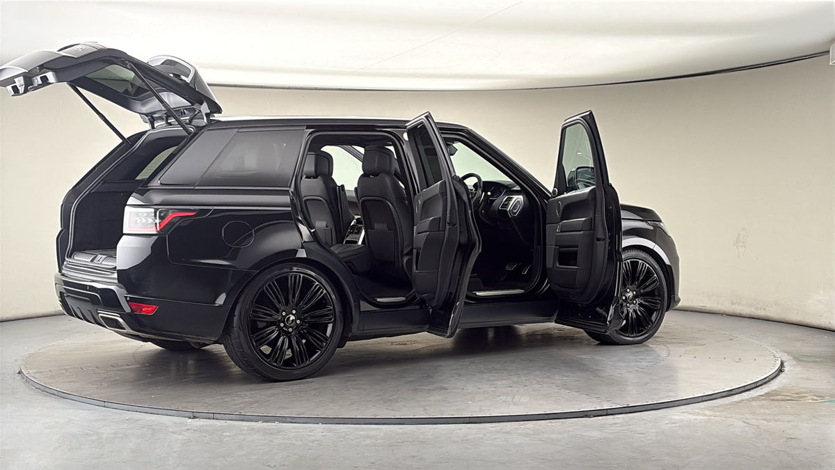 More views of Land Rover Range Rover Sport