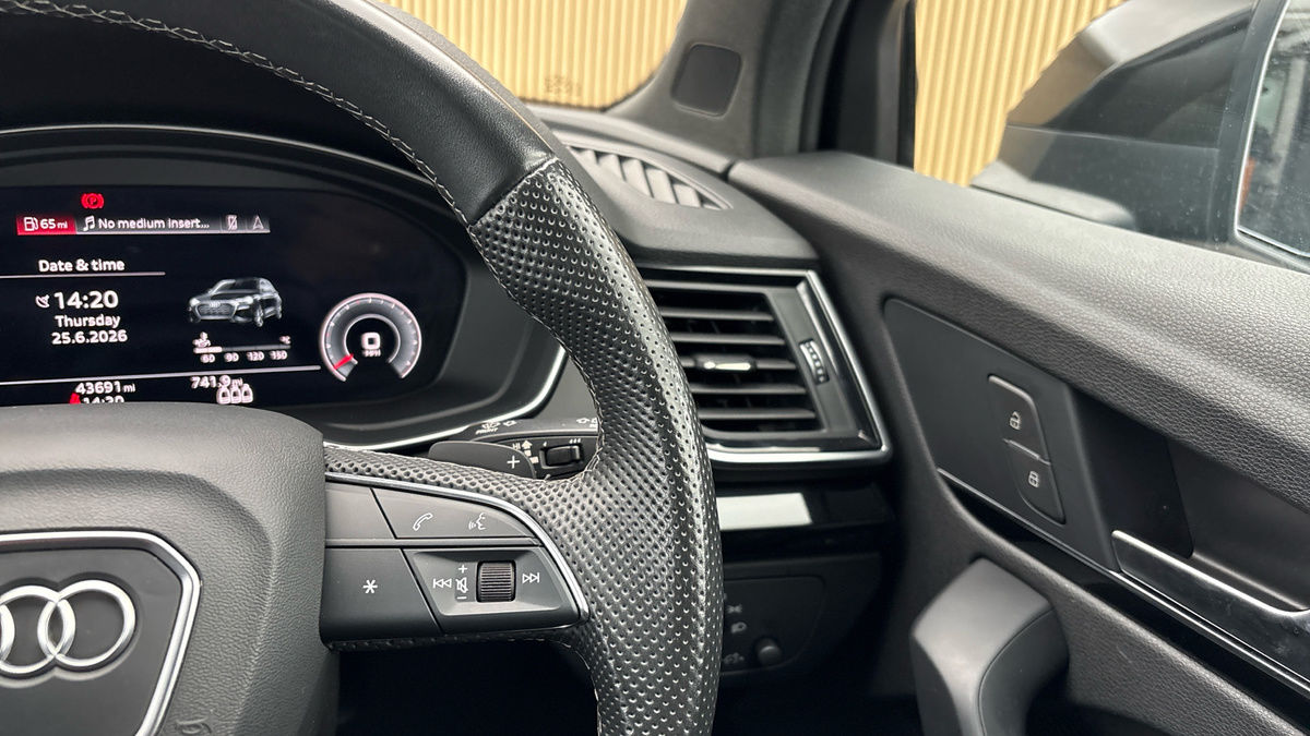 Audi Q5 Image 14
