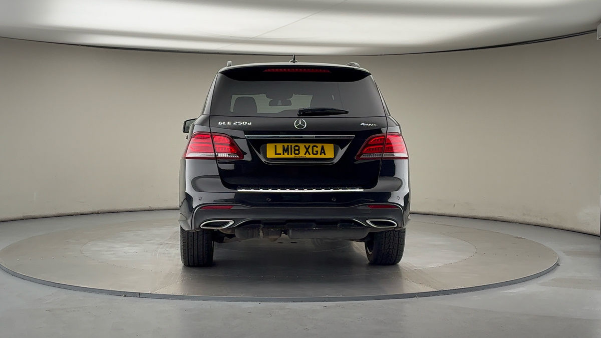 More views of Mercedes-Benz GLE