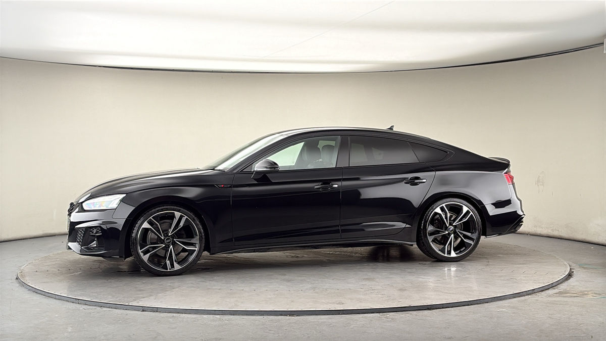 More views of Audi A5