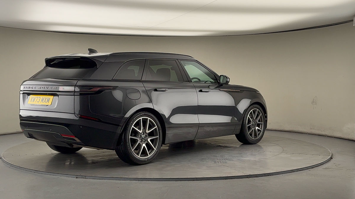 Land Rover Range Rover Velar Image 21