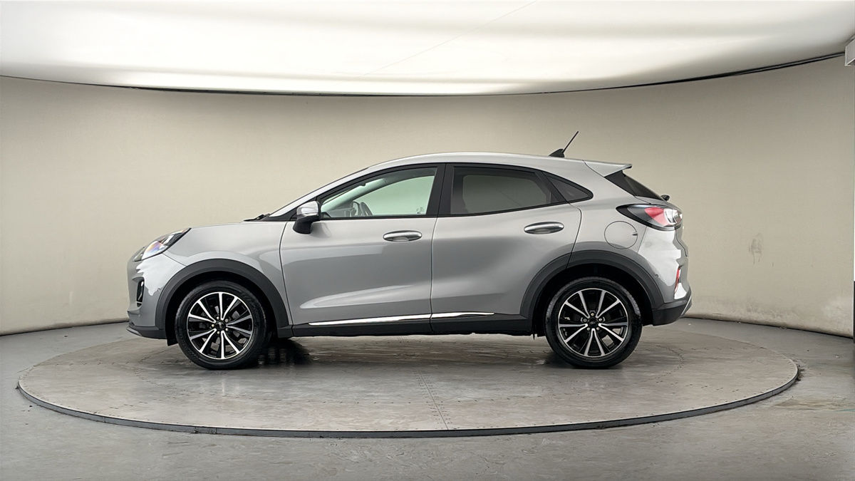 More views of Ford Puma