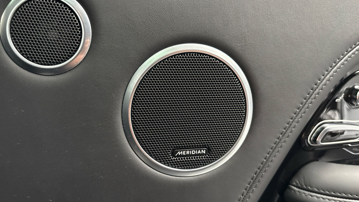 Land Rover Range Rover Image 25