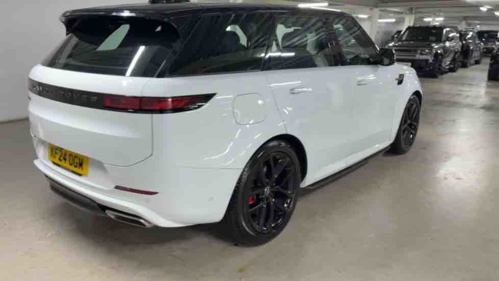 More views of Land Rover Range Rover Sport