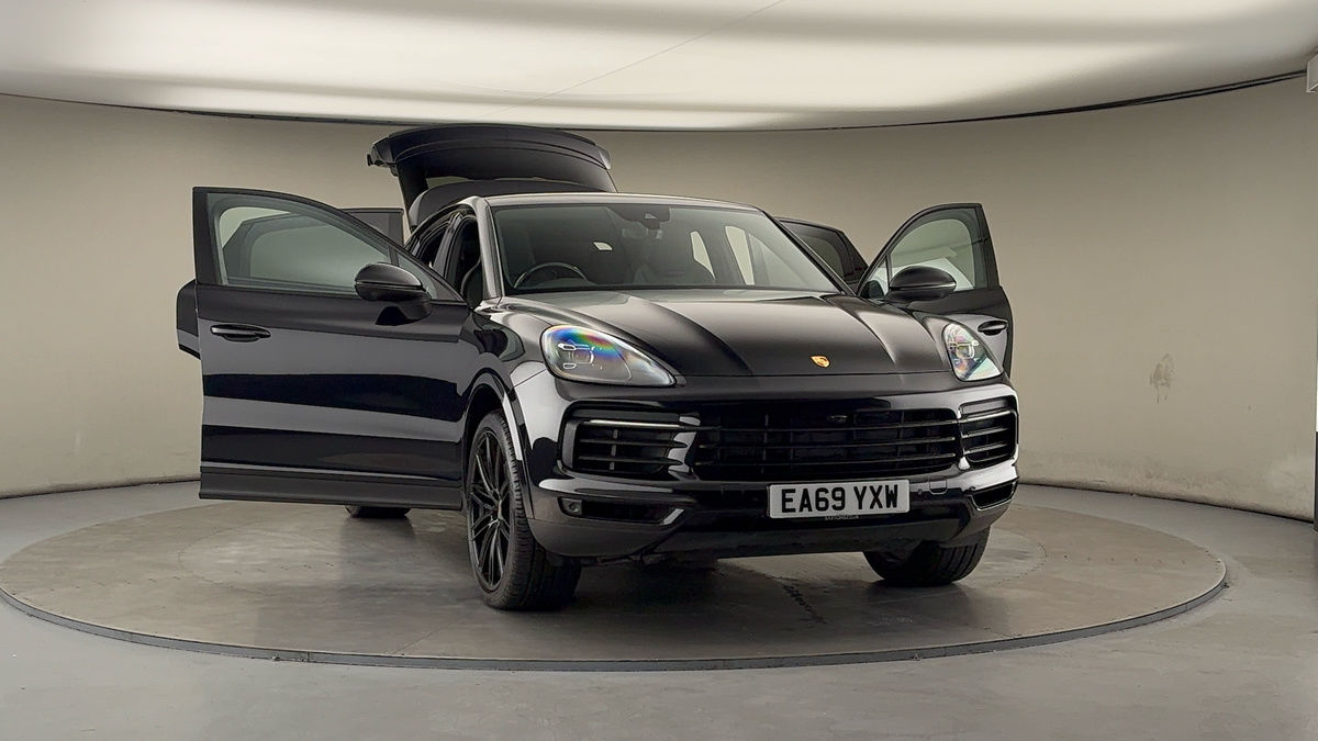 More views of Porsche Cayenne
