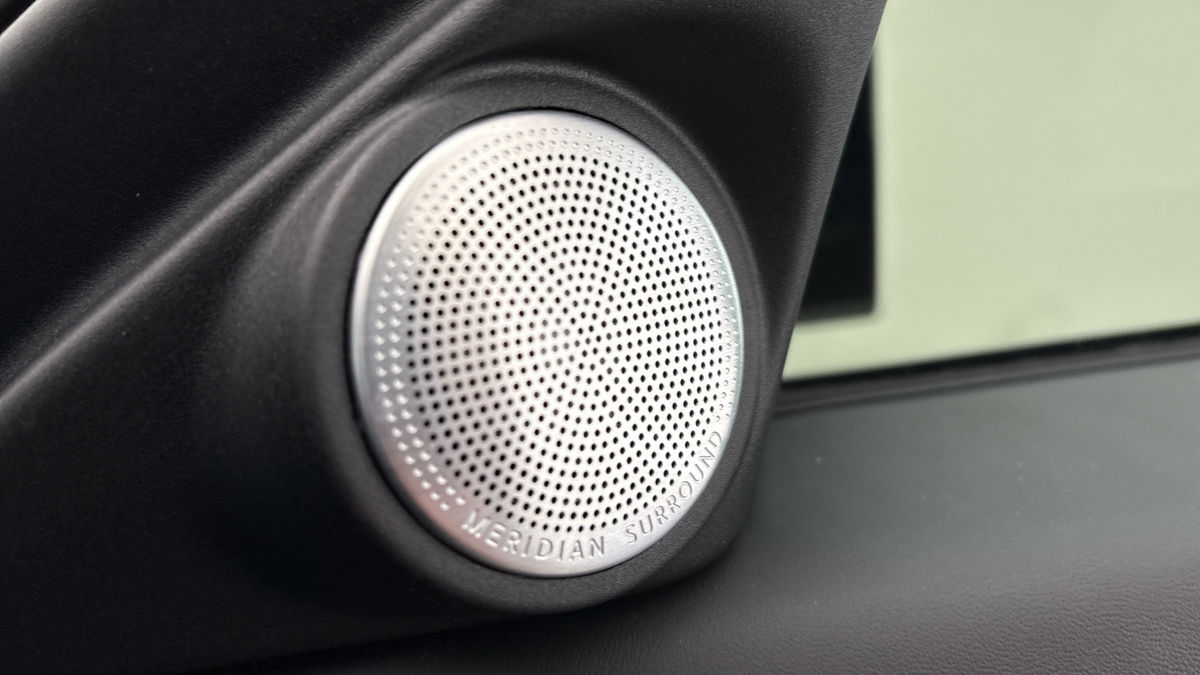 Land Rover Range Rover Evoque Image 25