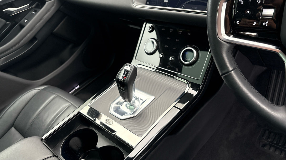 Land Rover Range Rover Evoque Image 18