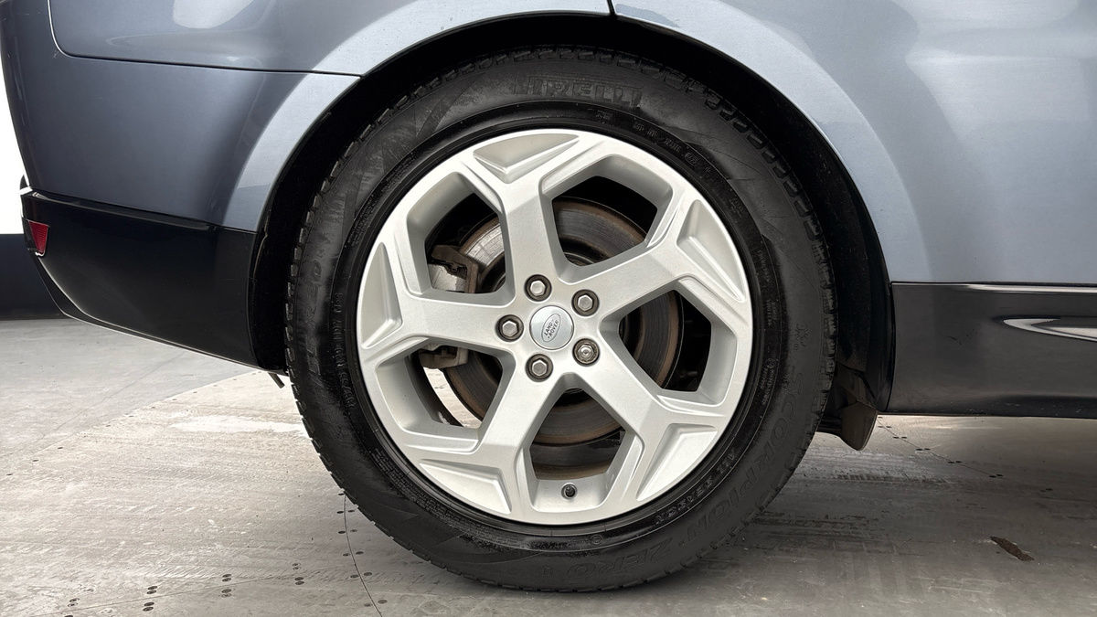 Land Rover Range Rover Sport Image 10