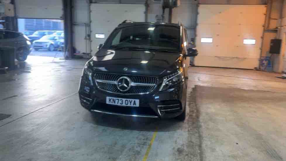More views of Mercedes-Benz V Class