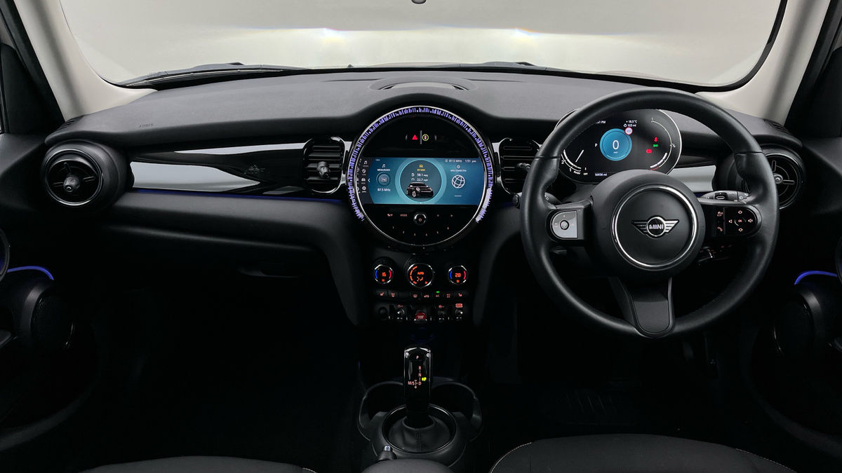 MINI Hatch Image 12