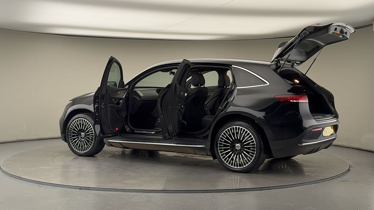 More views of Mercedes-Benz EQC