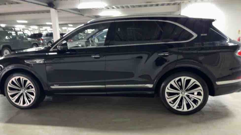 More views of Bentley Bentayga