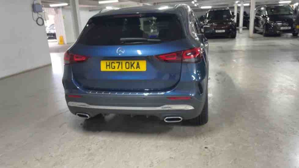 More views of Mercedes-Benz GLA