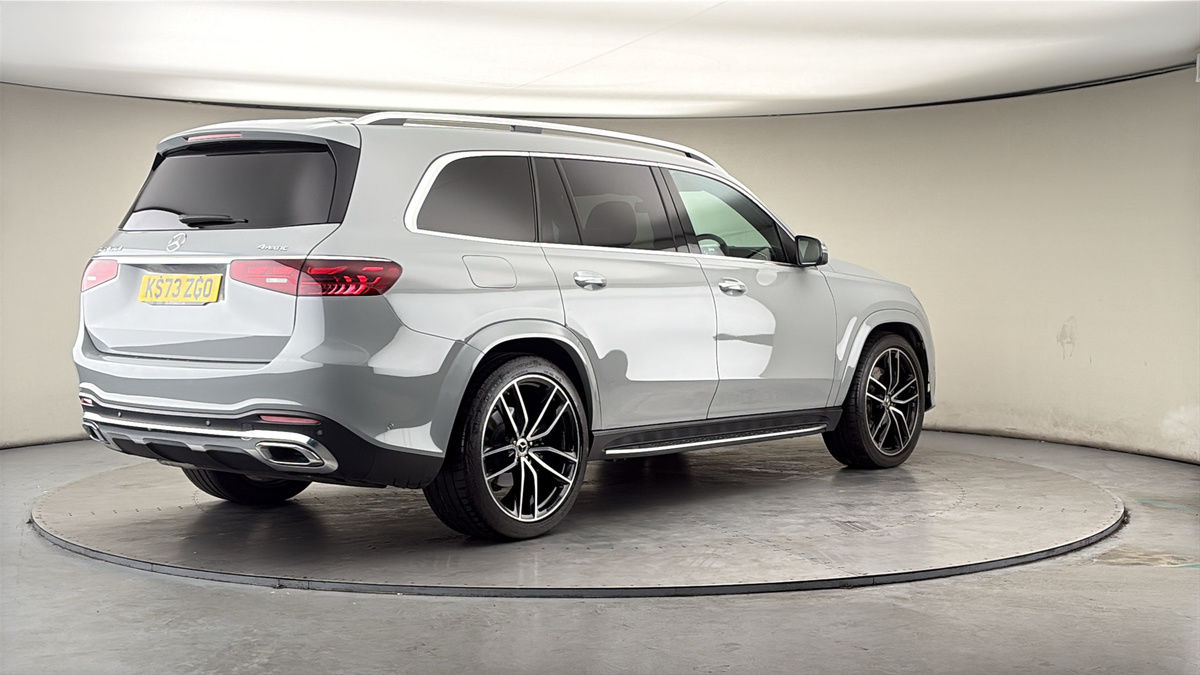 Mercedes-Benz GLS Image 21