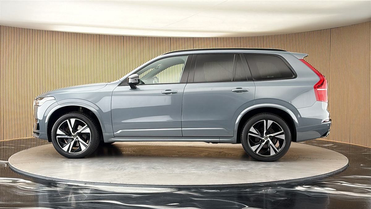 More views of Volvo XC90