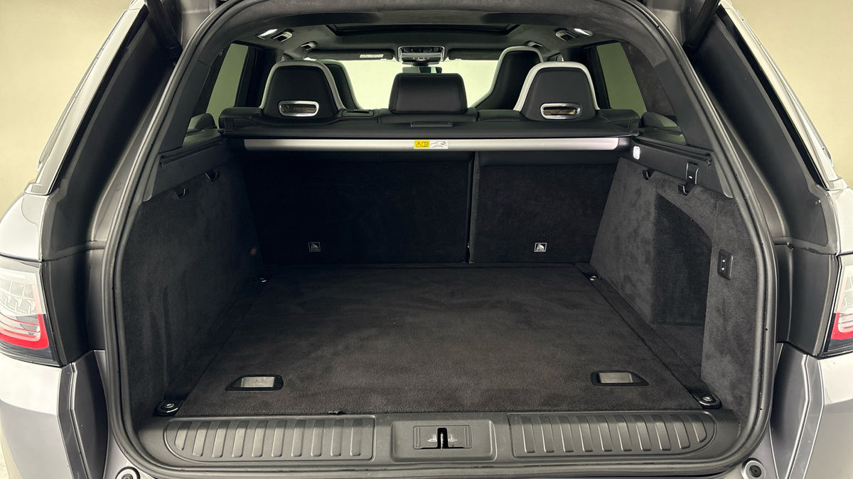 Land Rover Range Rover Sport Image 11