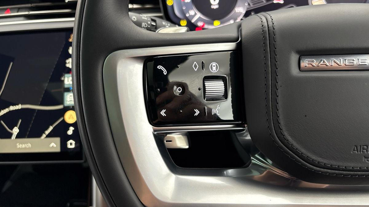 Land Rover Range Rover Image 13