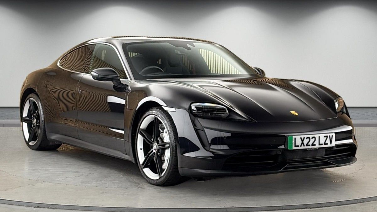 Porsche Taycan Sticky Header Image