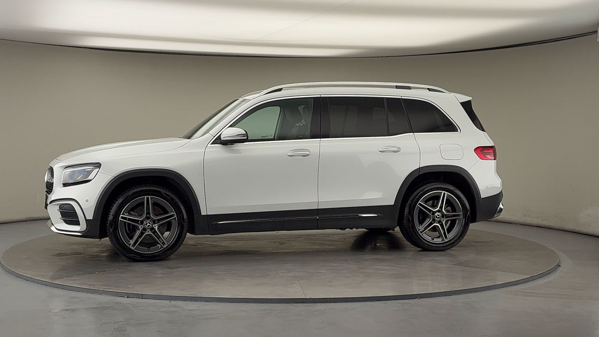 More views of Mercedes-Benz GLB