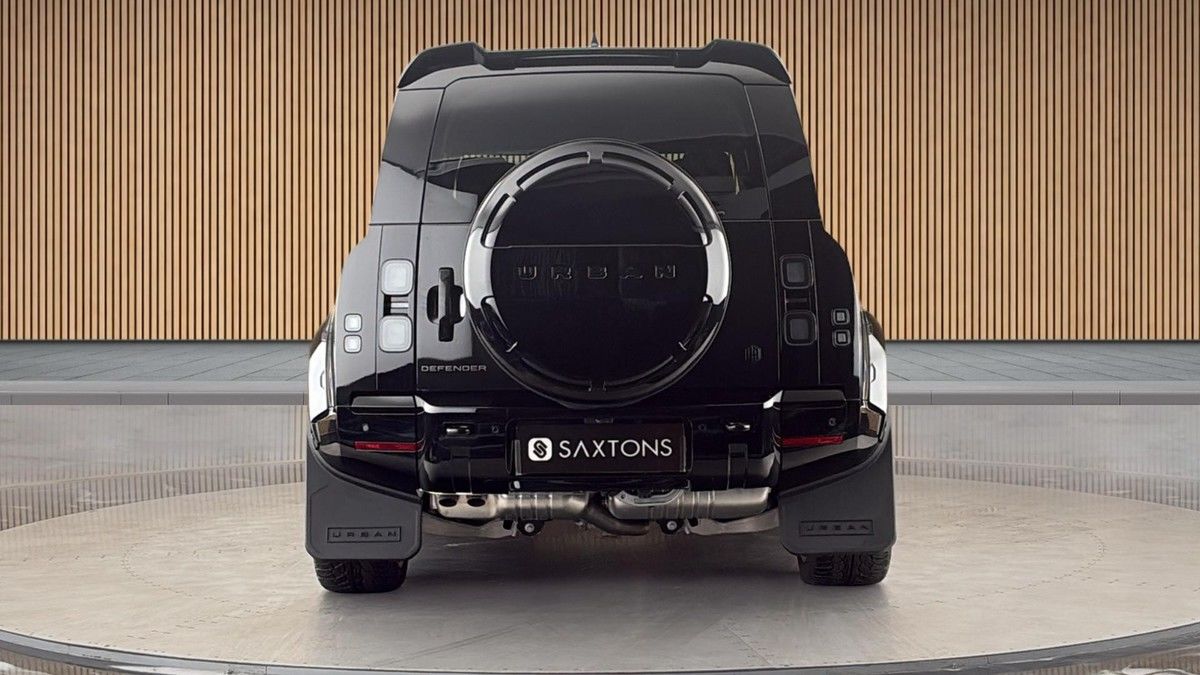 Land Rover Defender 110 Urban Image 4