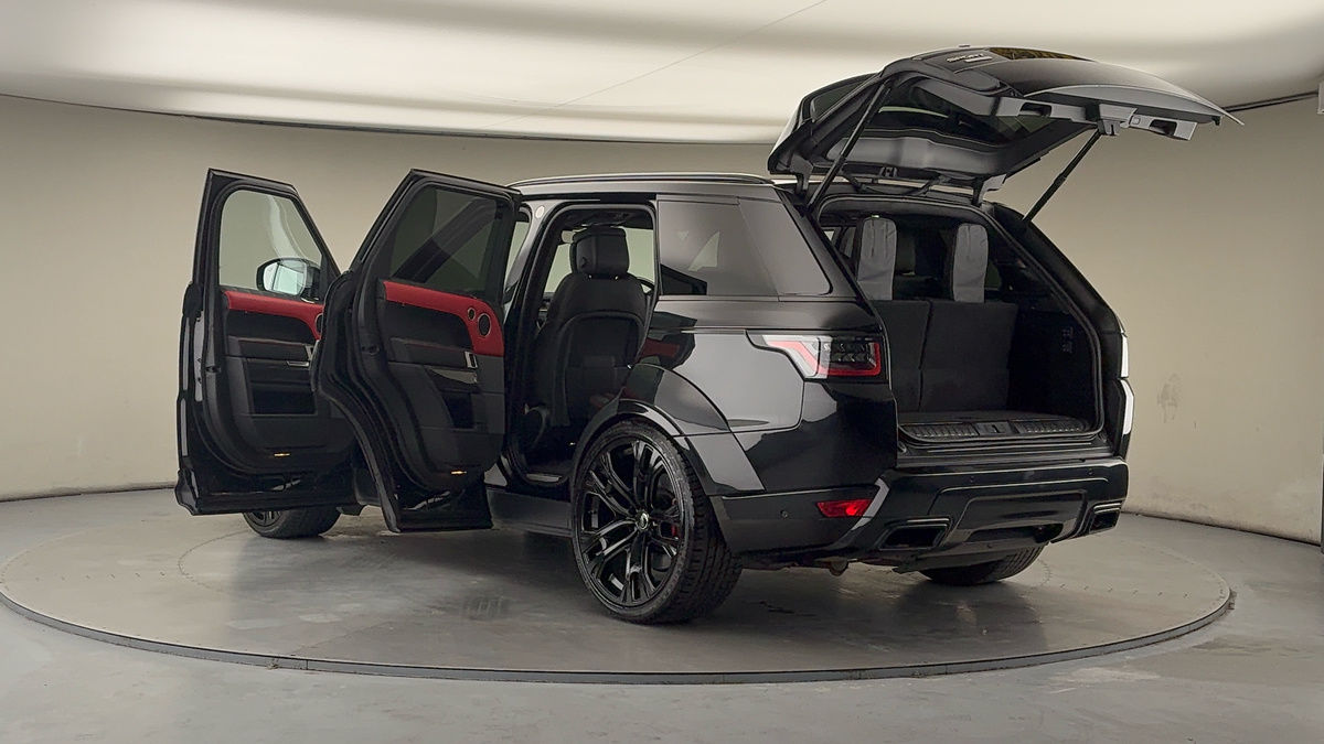 More views of Land Rover Range Rover Sport