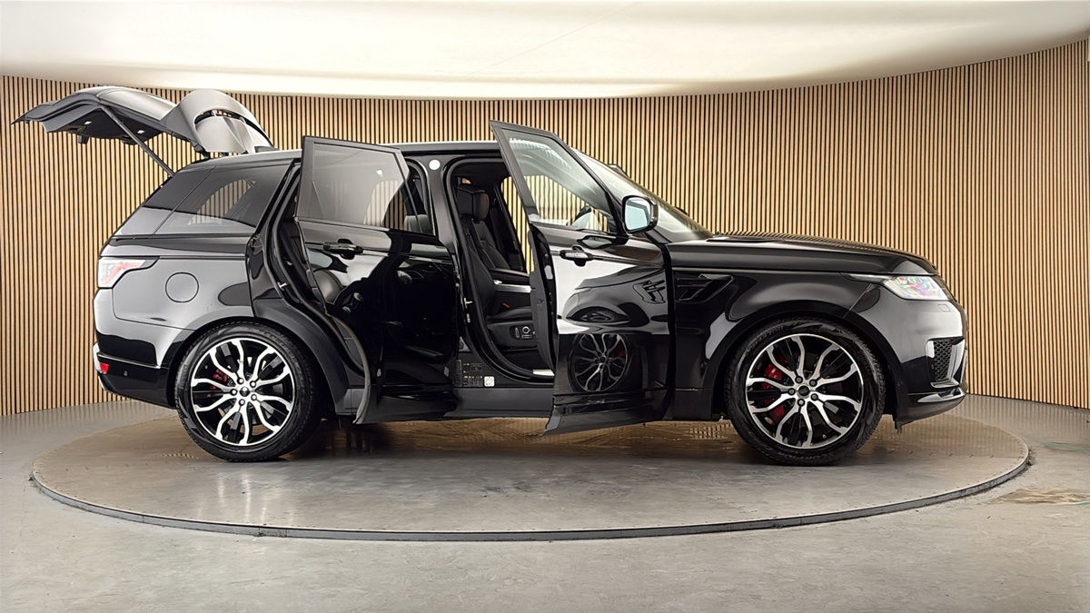 More views of Land Rover Range Rover Sport