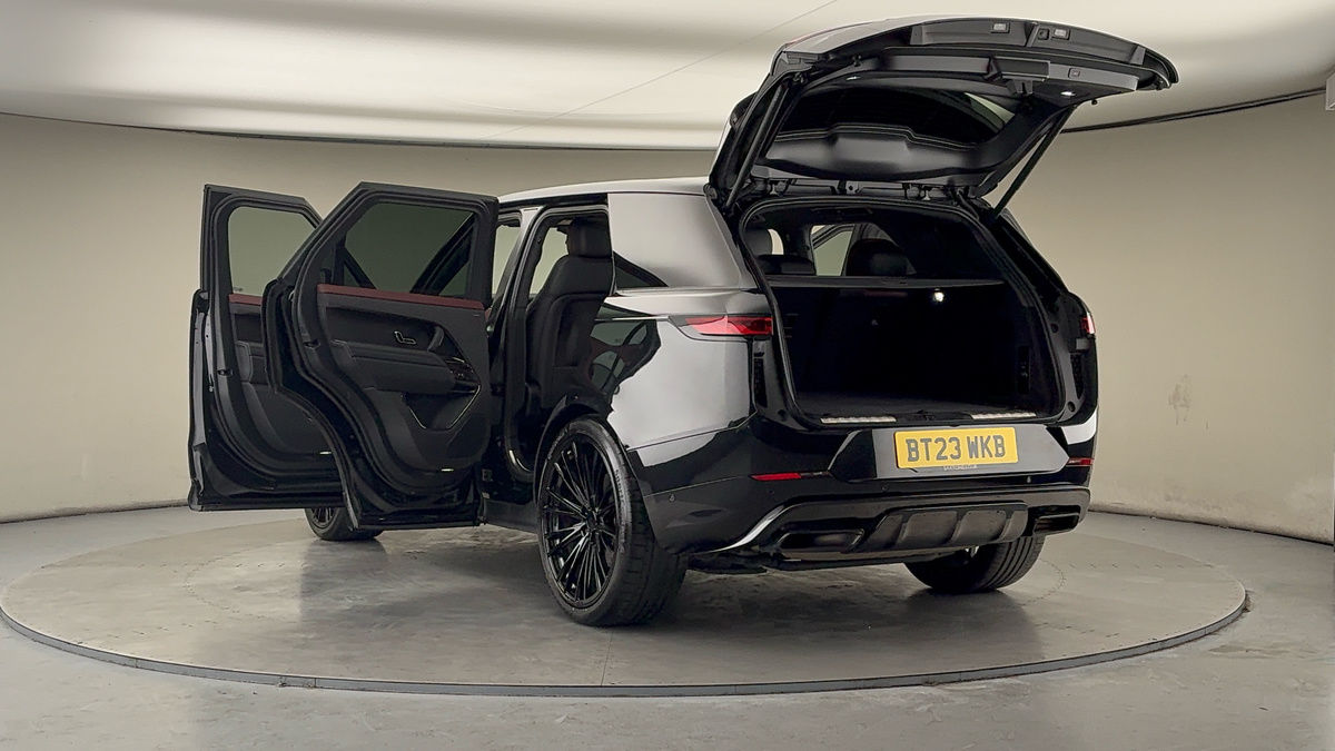 Land Rover Range Rover Sport Image 23