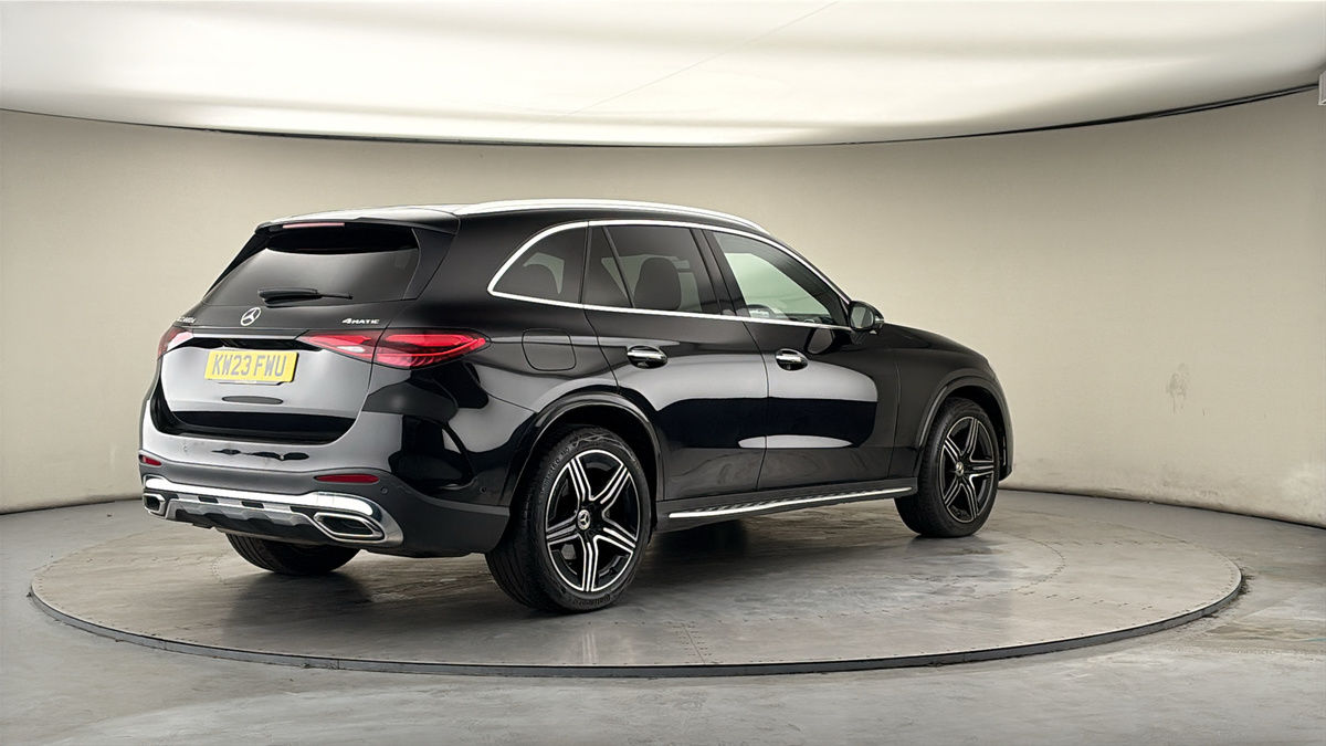 Mercedes-Benz GLC Image 21