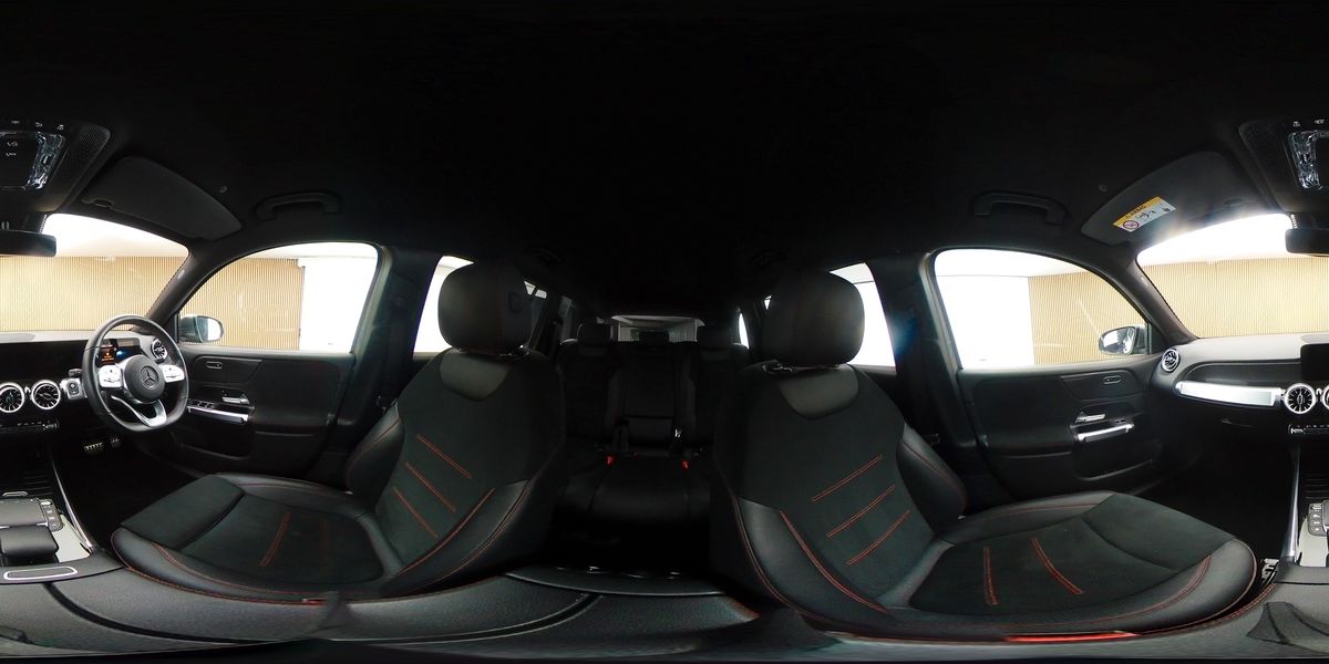 More views of Mercedes-Benz GLB