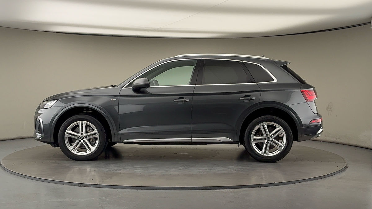 Audi Q5 Image 15