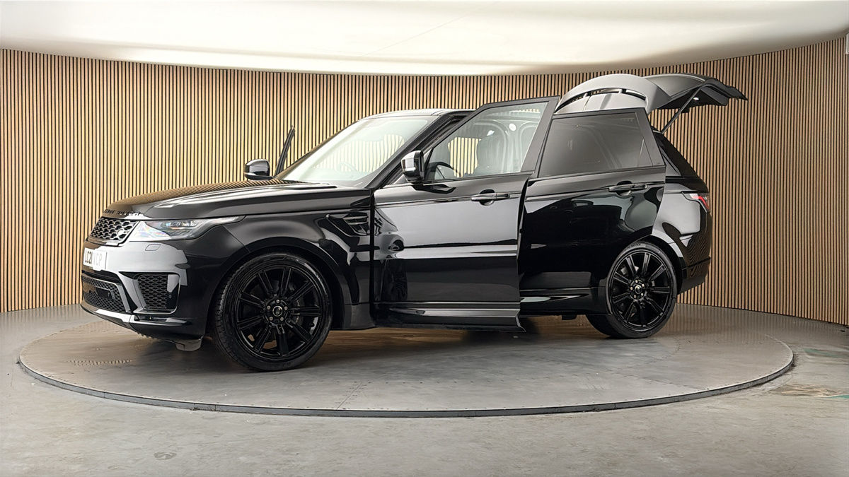 More views of Land Rover Range Rover Sport