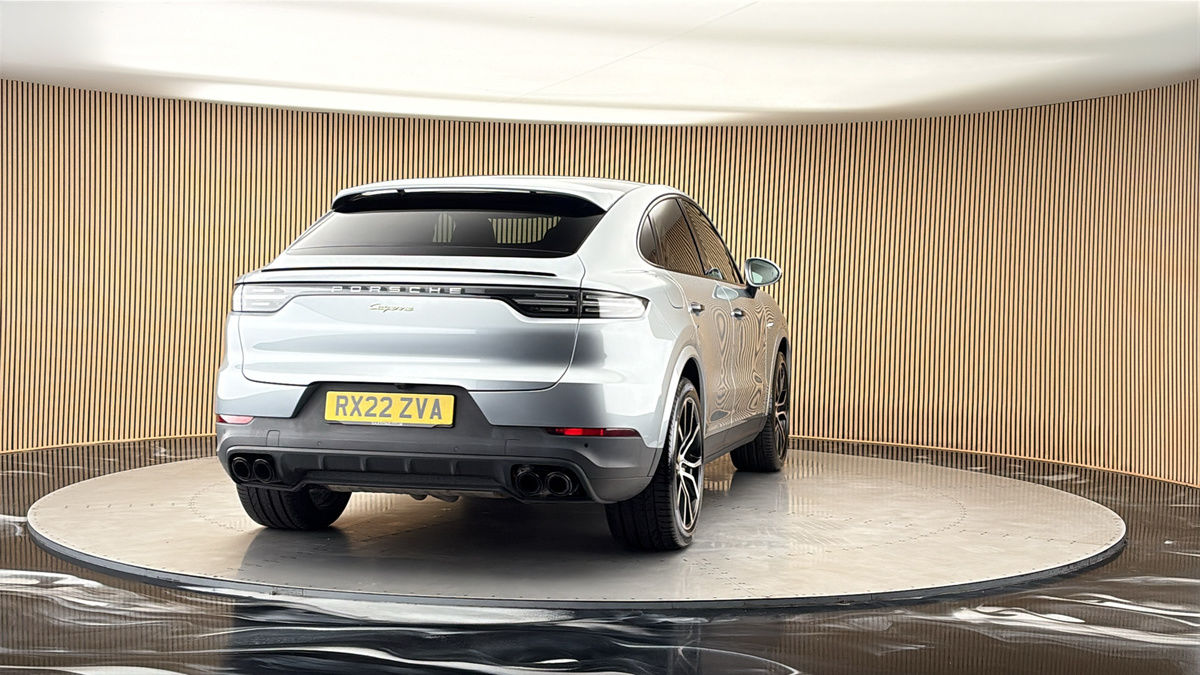 More views of Porsche Cayenne