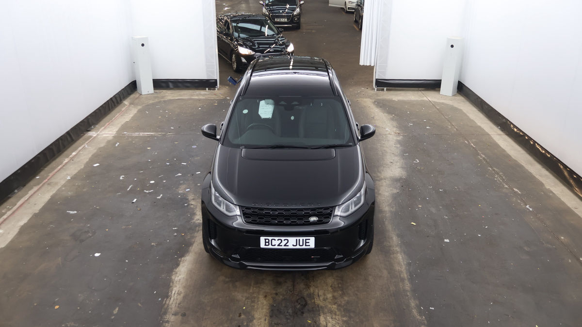Land Rover Discovery Sport Image 7