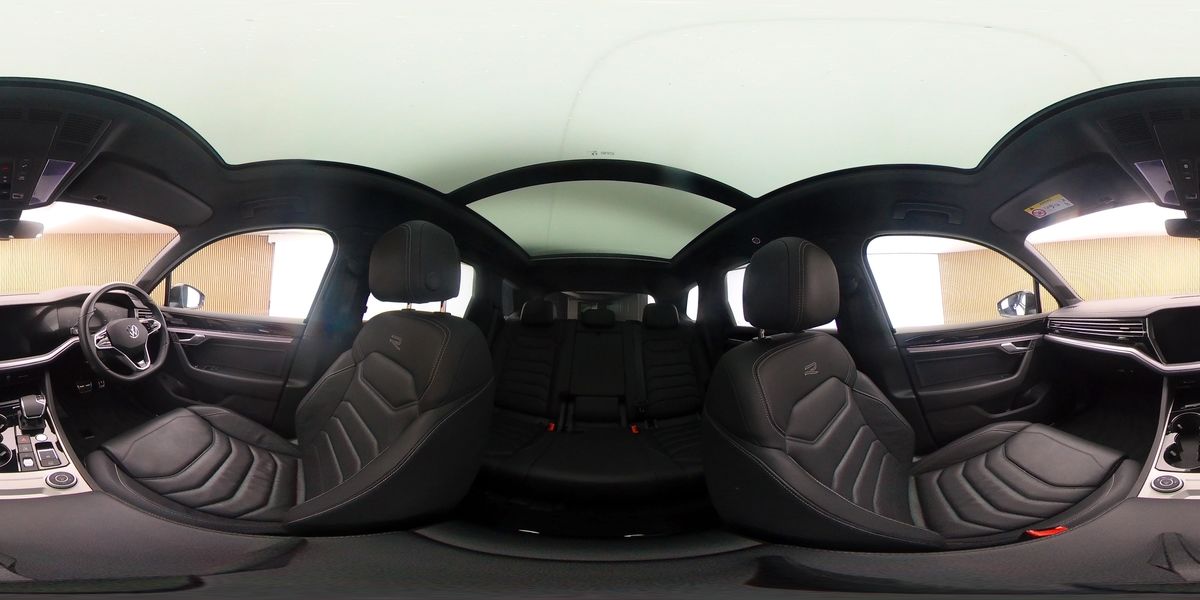 More views of Volkswagen Touareg