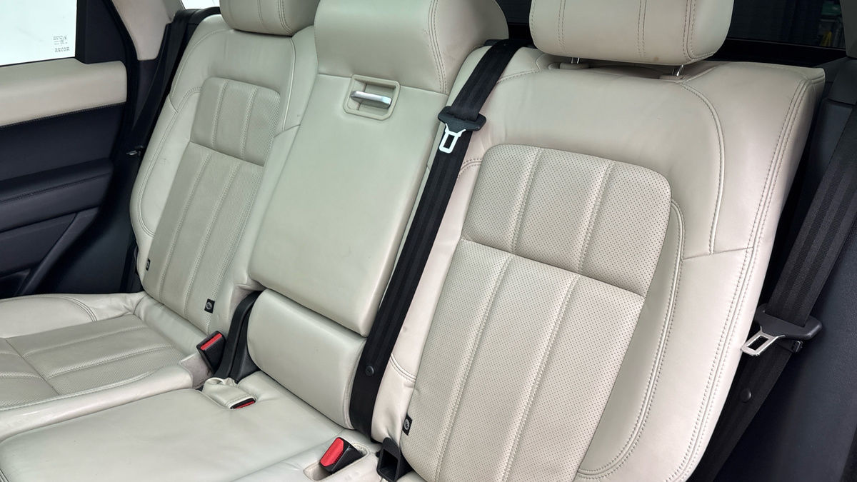 Land Rover Range Rover Sport Image 8