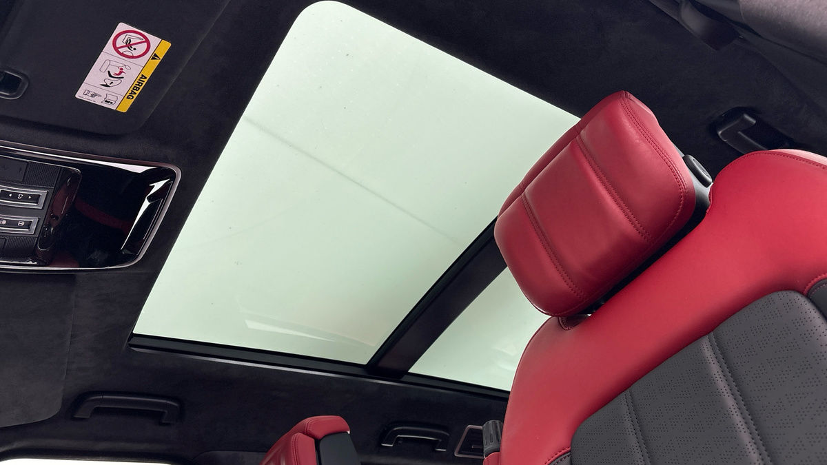 Land Rover Range Rover Sport Image 6