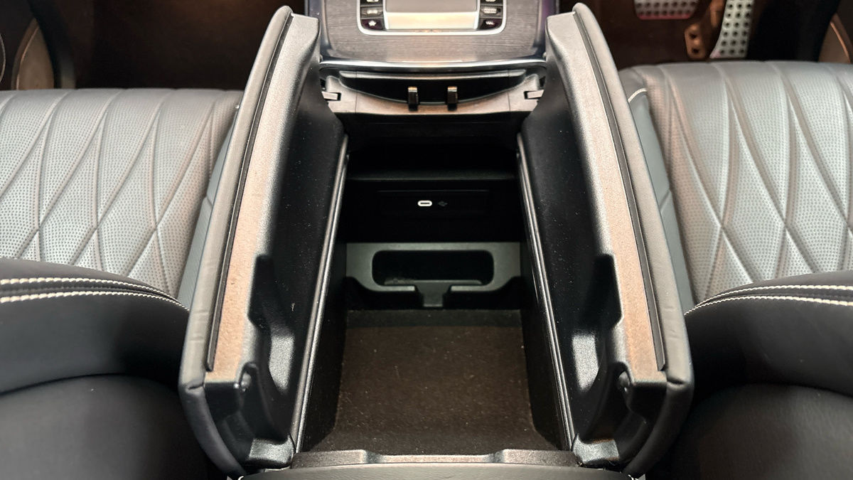 Mercedes-Benz G Class Image 53