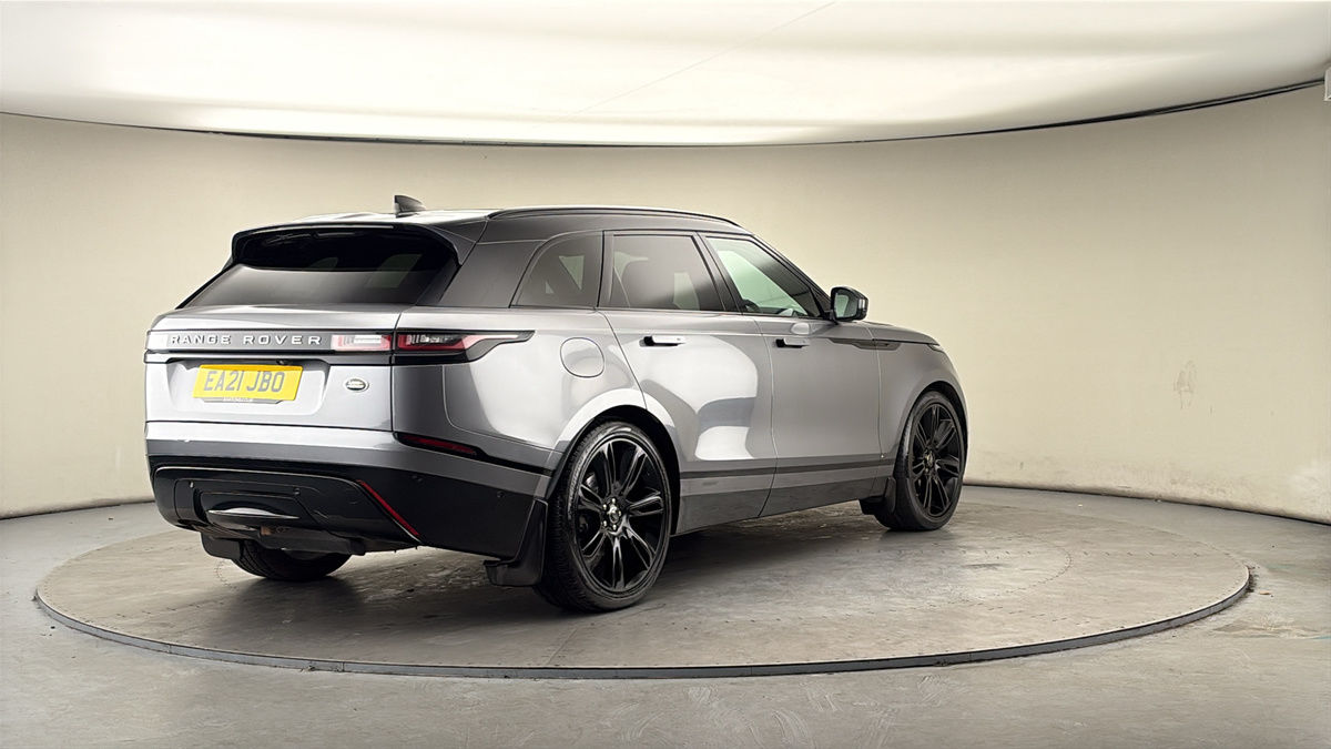 More views of Land Rover Range Rover Velar