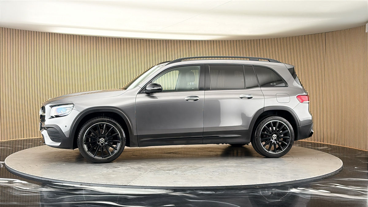 More views of Mercedes-Benz GLB