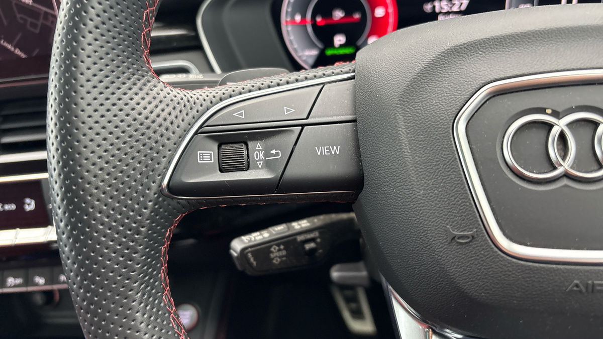 Audi S4 Avant Image 13