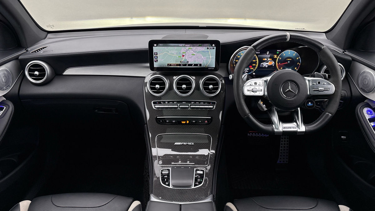 Mercedes-Benz GLC Image 12