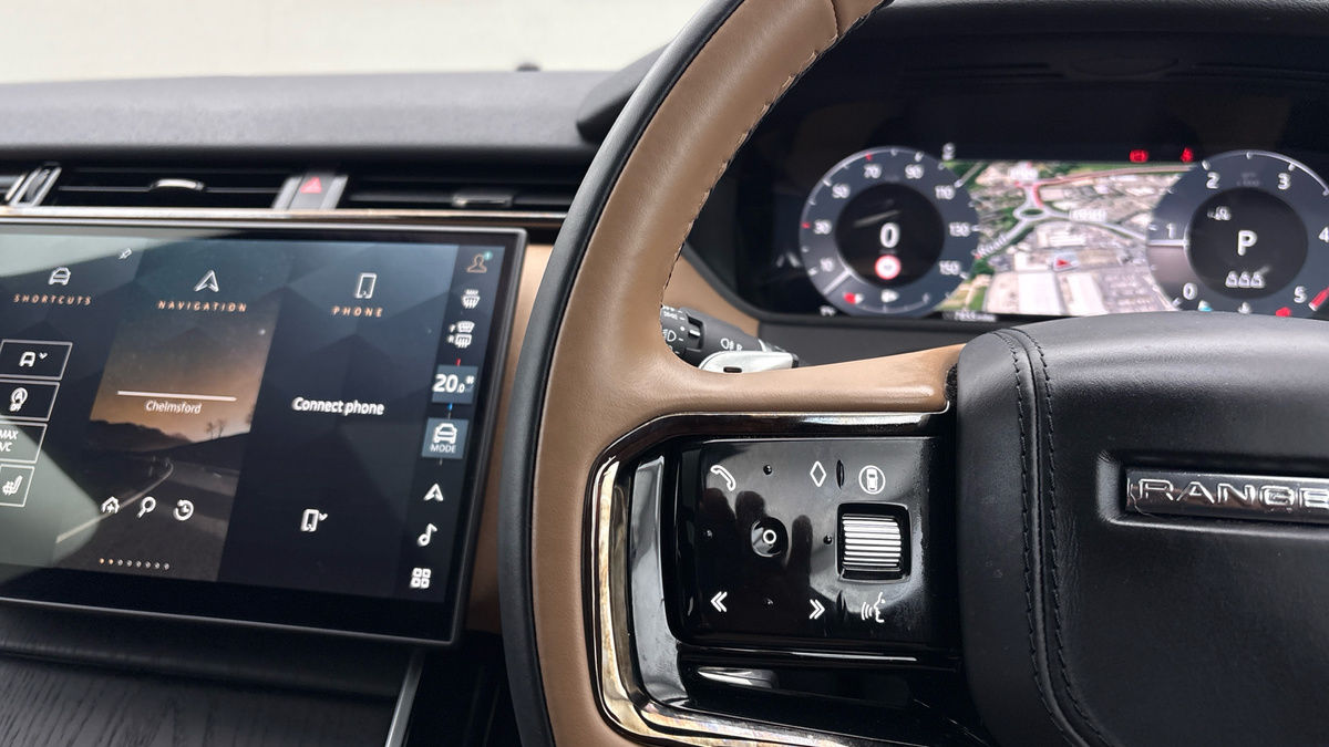 Land Rover Range Rover Velar Image 13