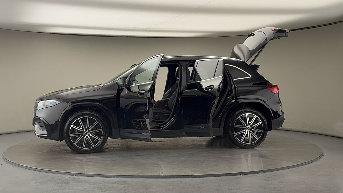 More views of Mercedes-Benz EQA