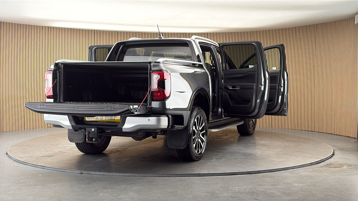 More views of Ford Ranger
