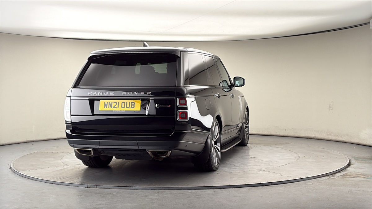 More views of Land Rover Range Rover