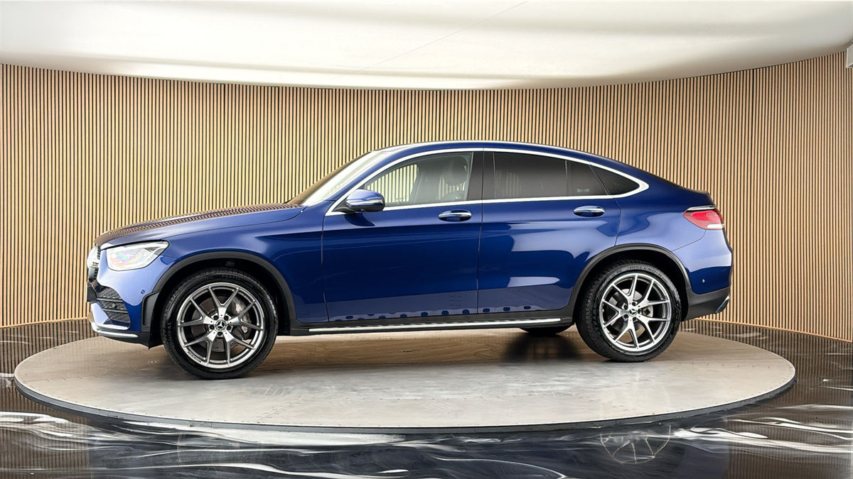 More views of Mercedes-Benz GLC