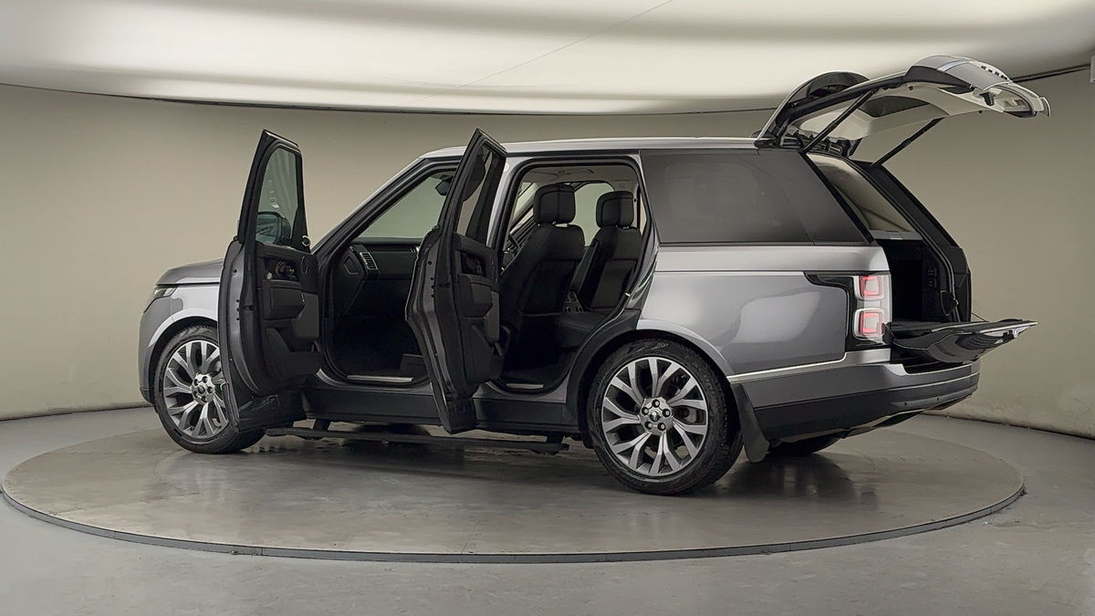 More views of Land Rover Range Rover