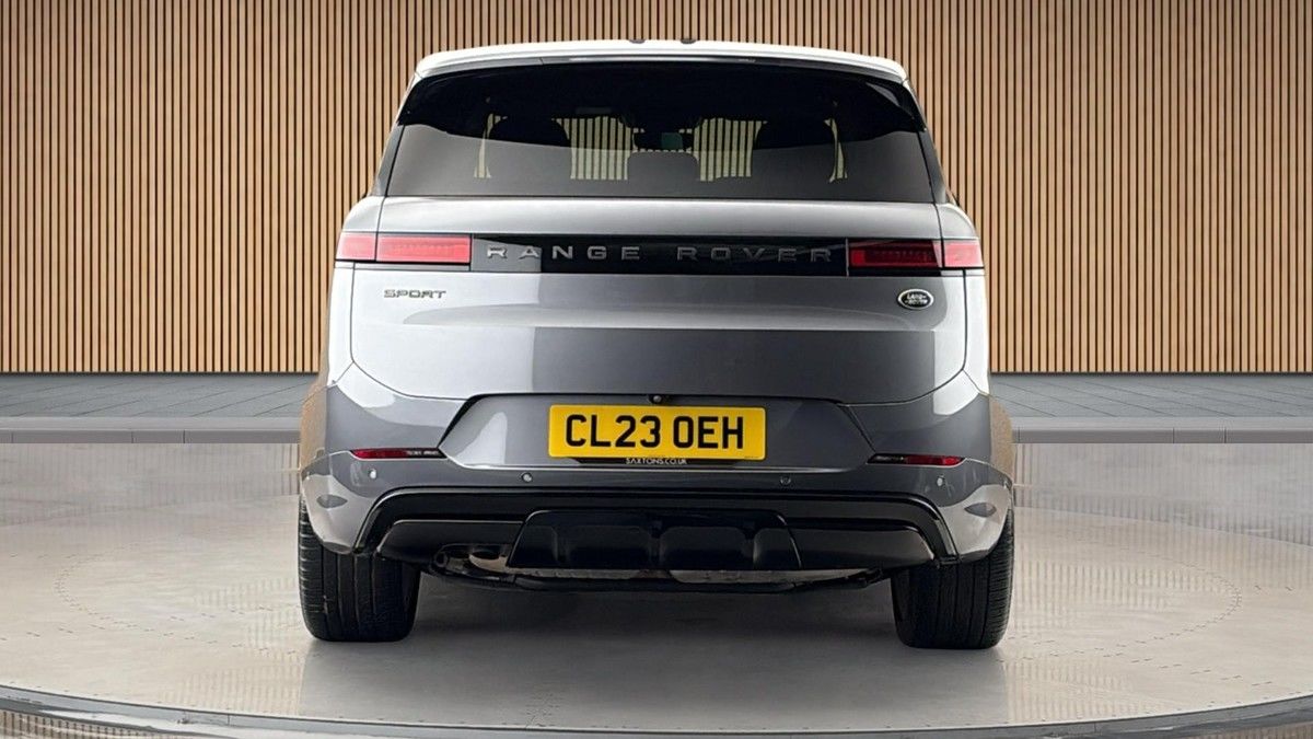 Land Rover Range Rover Sport Image 4