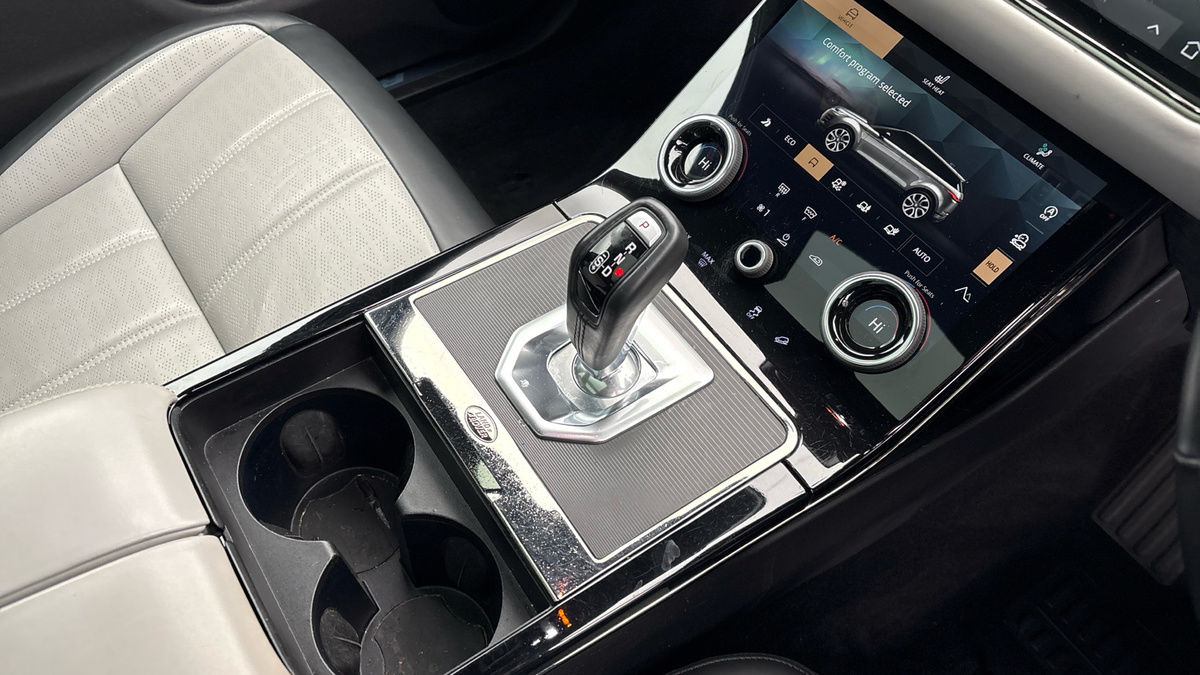 Land Rover Range Rover Evoque Image 18