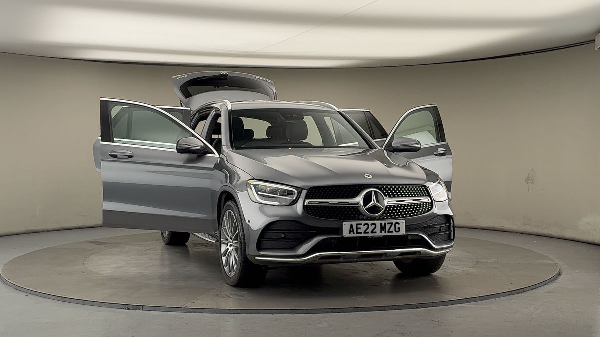 More views of Mercedes-Benz GLC